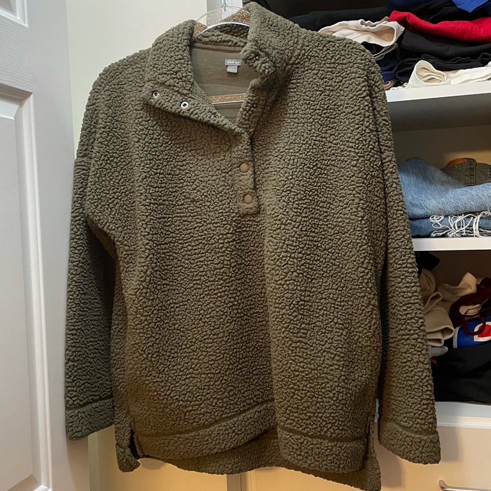Aerie Button Sherpa
